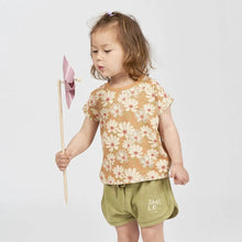 Laden Sie das Bild in den Galerie-Viewer, Mädchen T-Shirt  Modell DORA, geblümt von Sense Organics