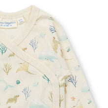 Laden Sie das Bild in den Galerie-Viewer, Baby Langarmbody zum Wickeln Sealife, Ygon von Sense Organics