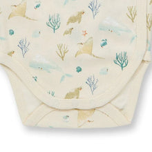 Laden Sie das Bild in den Galerie-Viewer, Baby Langarmbody zum Wickeln Sealife, Ygon von Sense Organics