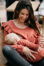 Laden Sie das Bild in den Galerie-Viewer, Umstands- und Stillbluse von you & milk - Bohemilk