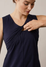 Laden Sie das Bild in den Galerie-Viewer, Umstands- und Stillkleid A dress midnight blue