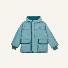 Laden Sie das Bild in den Galerie-Viewer, TALVI EKO Winterparka mit Schneefang in smoke blue/deep teal finkid