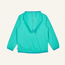 Laden Sie das Bild in den Galerie-Viewer, VALAS Wendbare Regenjacke von finkid in waterfall/seaport