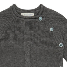 Laden Sie das Bild in den Galerie-Viewer, Baby Bio Strickoverall Yaci in dunkelgrau von Sense Organics