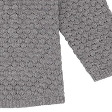 Laden Sie das Bild in den Galerie-Viewer, Gestricktes Oberteil Keme von Sense Organics in grau