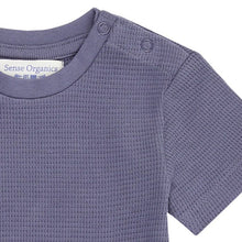 Laden Sie das Bild in den Galerie-Viewer, Kurzarmbody Classic Waffel-Jersey Akela in rosenholz von Sense Organics