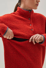 Laden Sie das Bild in den Galerie-Viewer, Wollflor-Pullover 90er in blutorange von boob für Schwangerschaft und Stillzeit