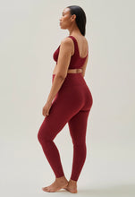 Laden Sie das Bild in den Galerie-Viewer, Umstandsleggings Yoga in rot von boob