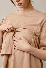 Laden Sie das Bild in den Galerie-Viewer, Umstands- und Stillbluse &quot;T-Shirt Bluse&quot; von boob in Sand