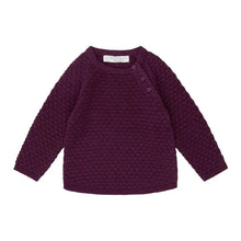 Laden Sie das Bild in den Galerie-Viewer, Gestricktes Oberteil Keme von Sense Organics in aubergine