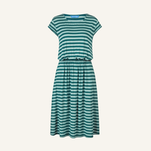 Laden Sie das Bild in den Galerie-Viewer, MEKKO Kleid aus gestreiftem Bambusjersey von finside in deep teal/trellis