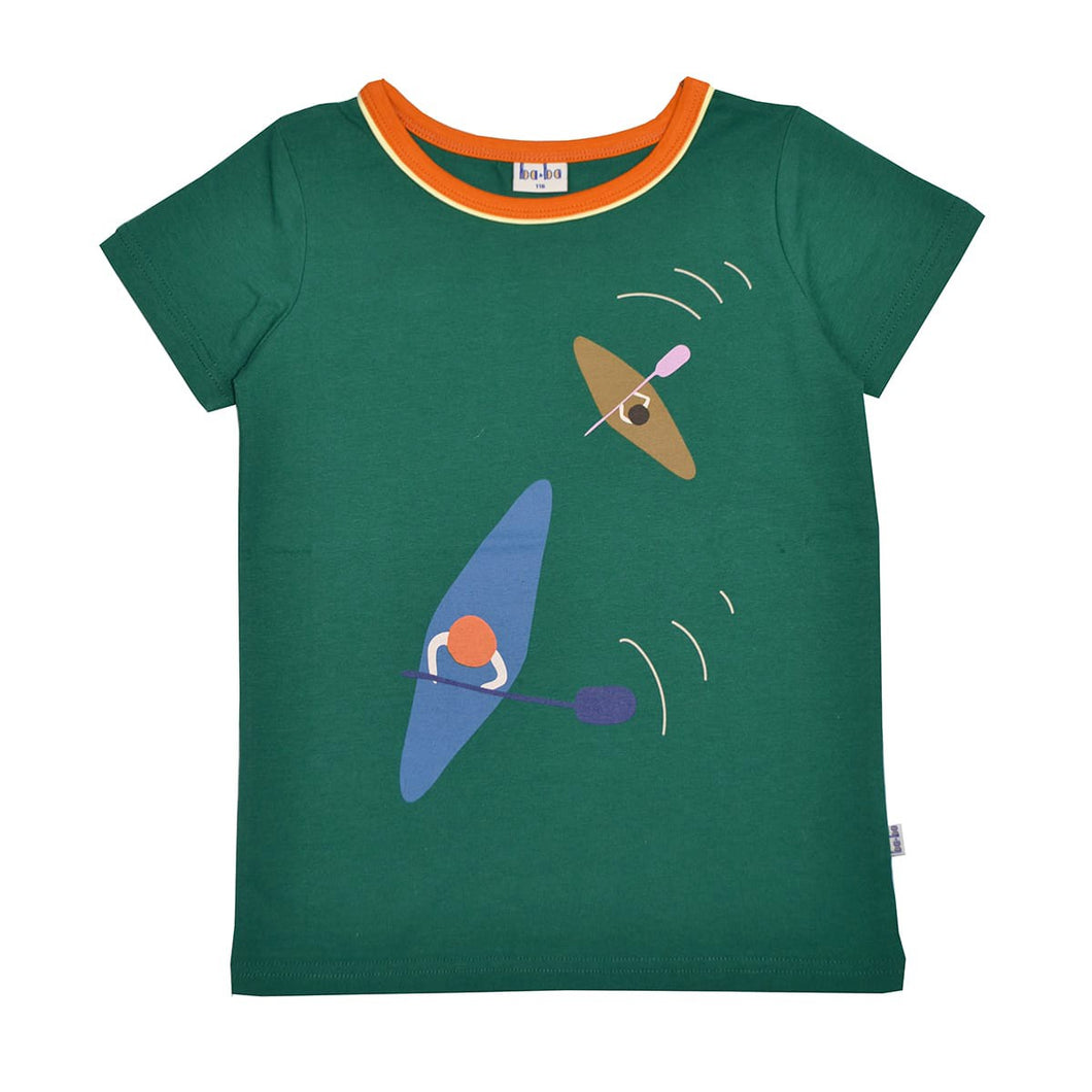 T-Shirt von ba*ba Kidswear Kajak  Evergreen
