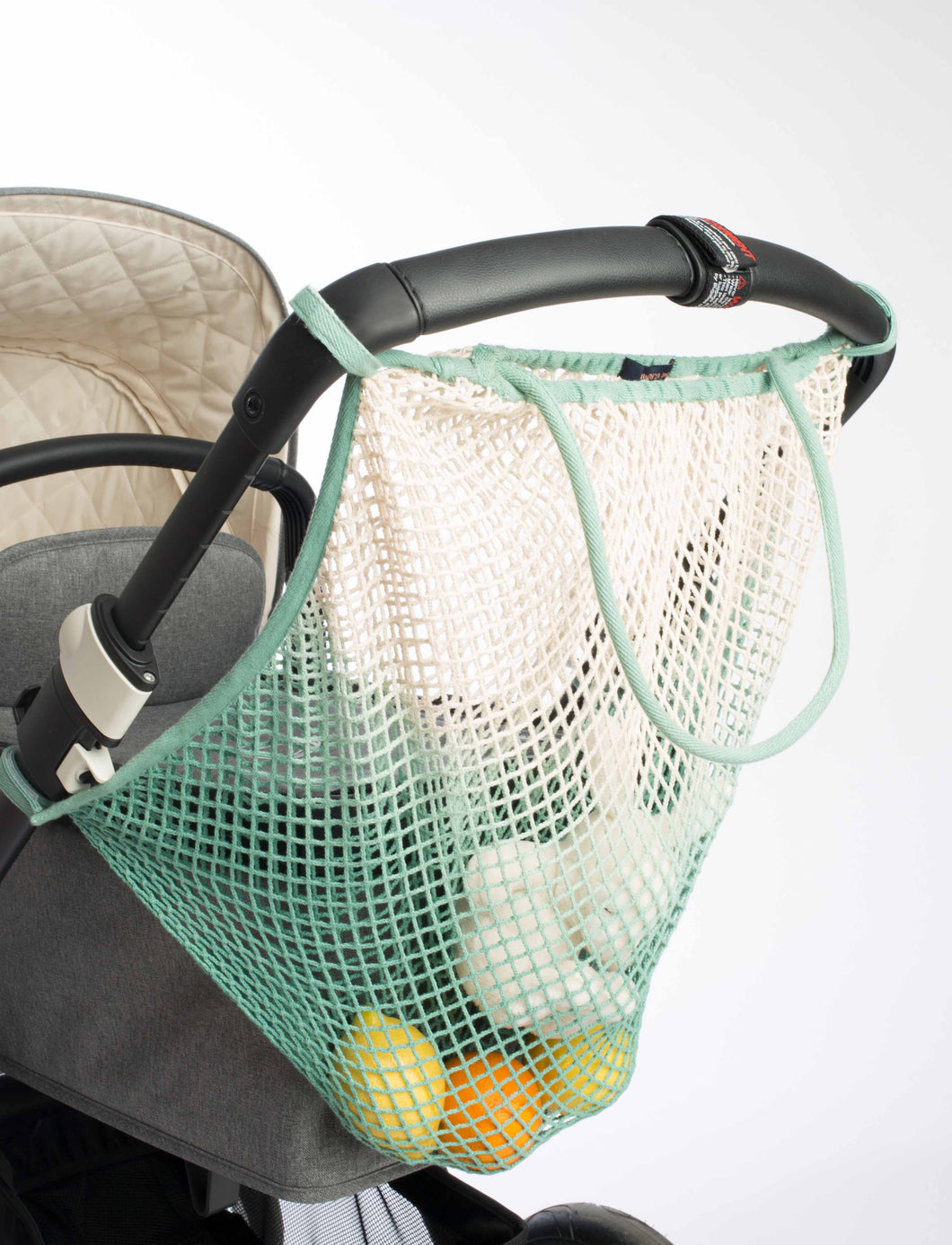 Kinderwagen-Netz tiny beach mit Farbverlauf in mint von mara mea